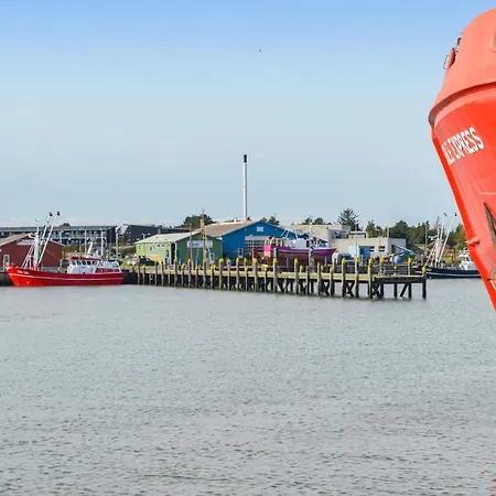 2 Bedroom Lovely In Semesterbostad *