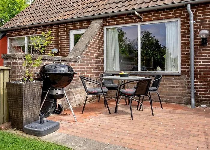 2 Bedroom Lovely In * Romo